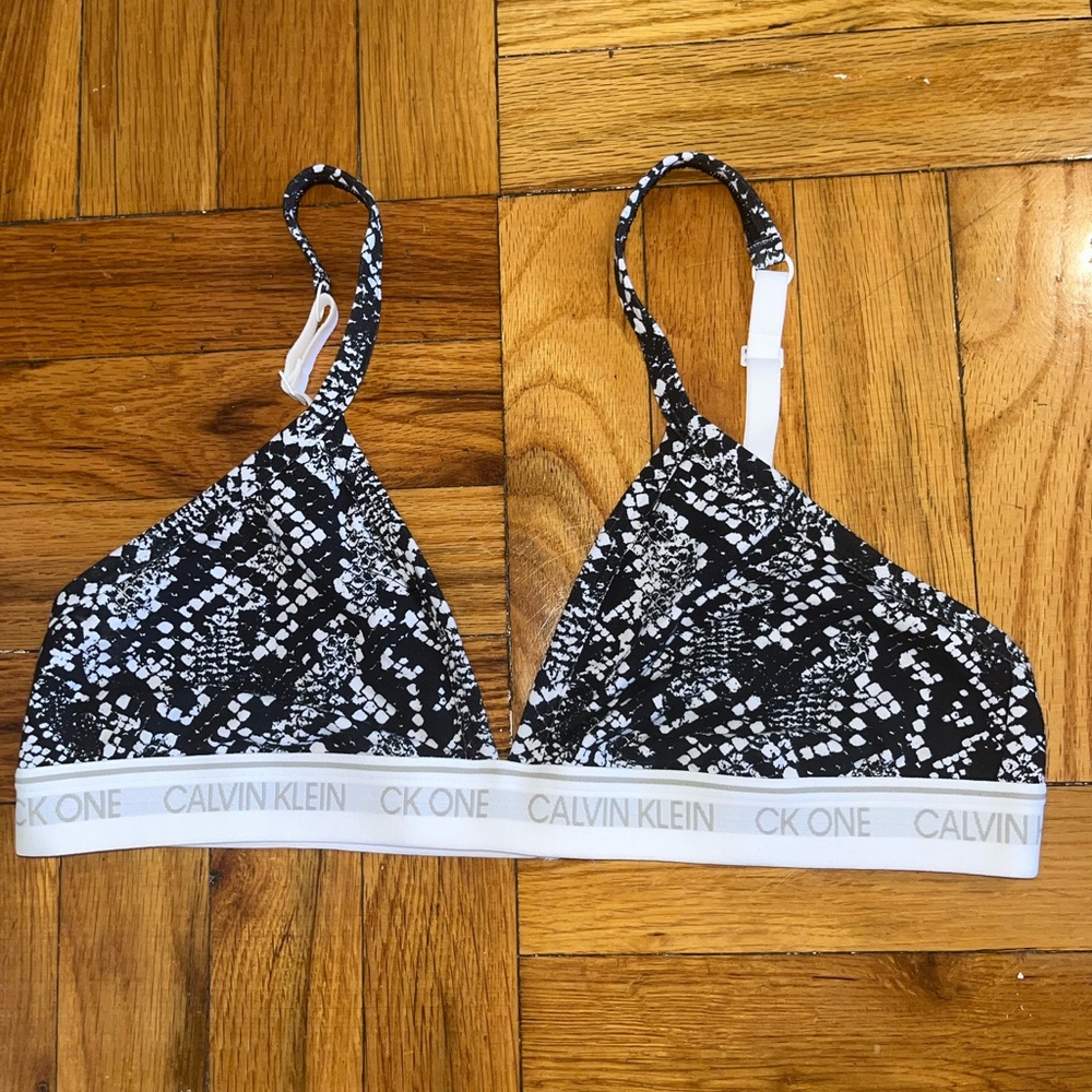 Calvin Klein Sports Bra